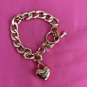 Gold Heart Charm Bracelet